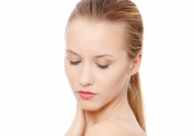 一个个都生孩子结婚去了